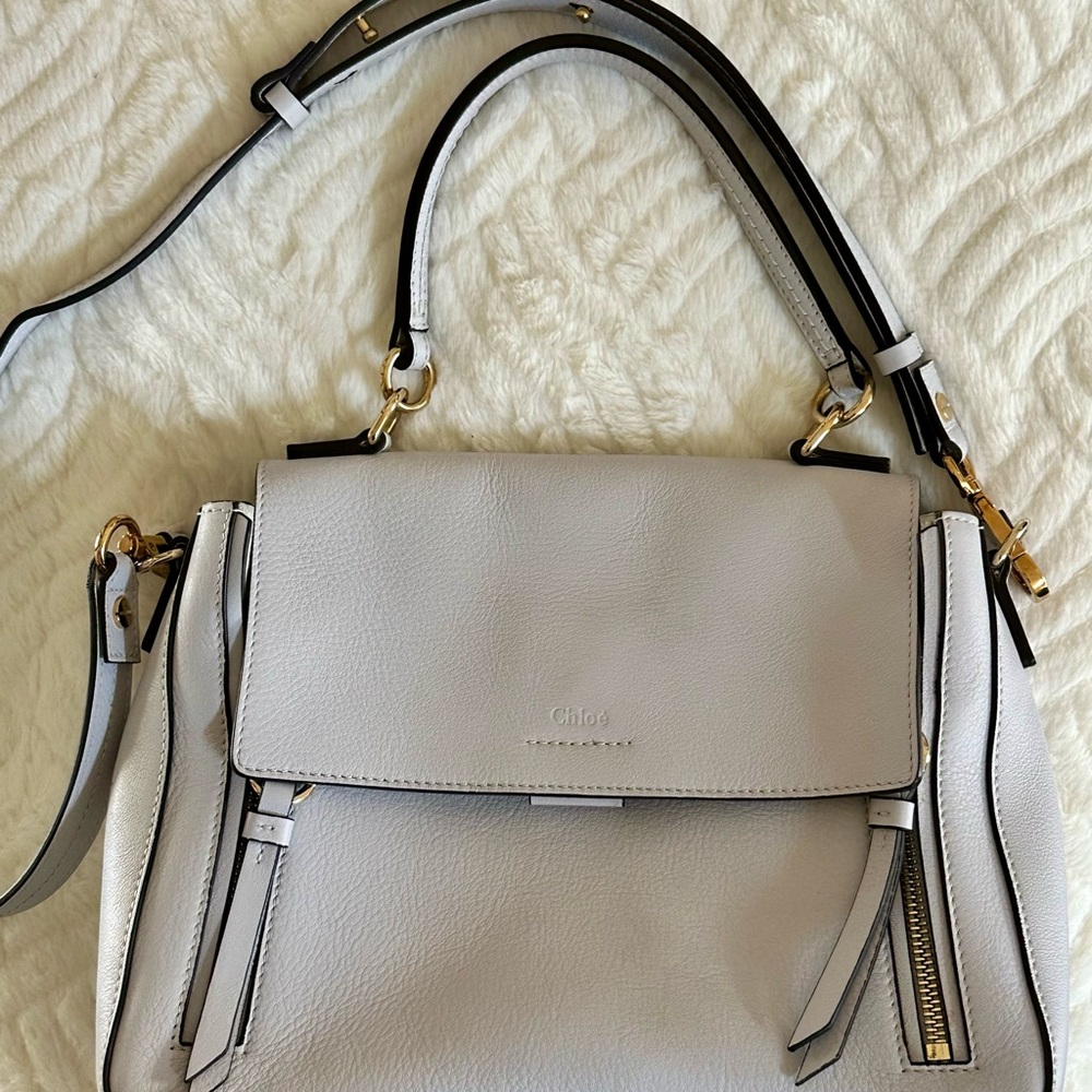 Authentic CHLOE Calfskin Medium Faye Day Shoulder Bag in Motty Grey